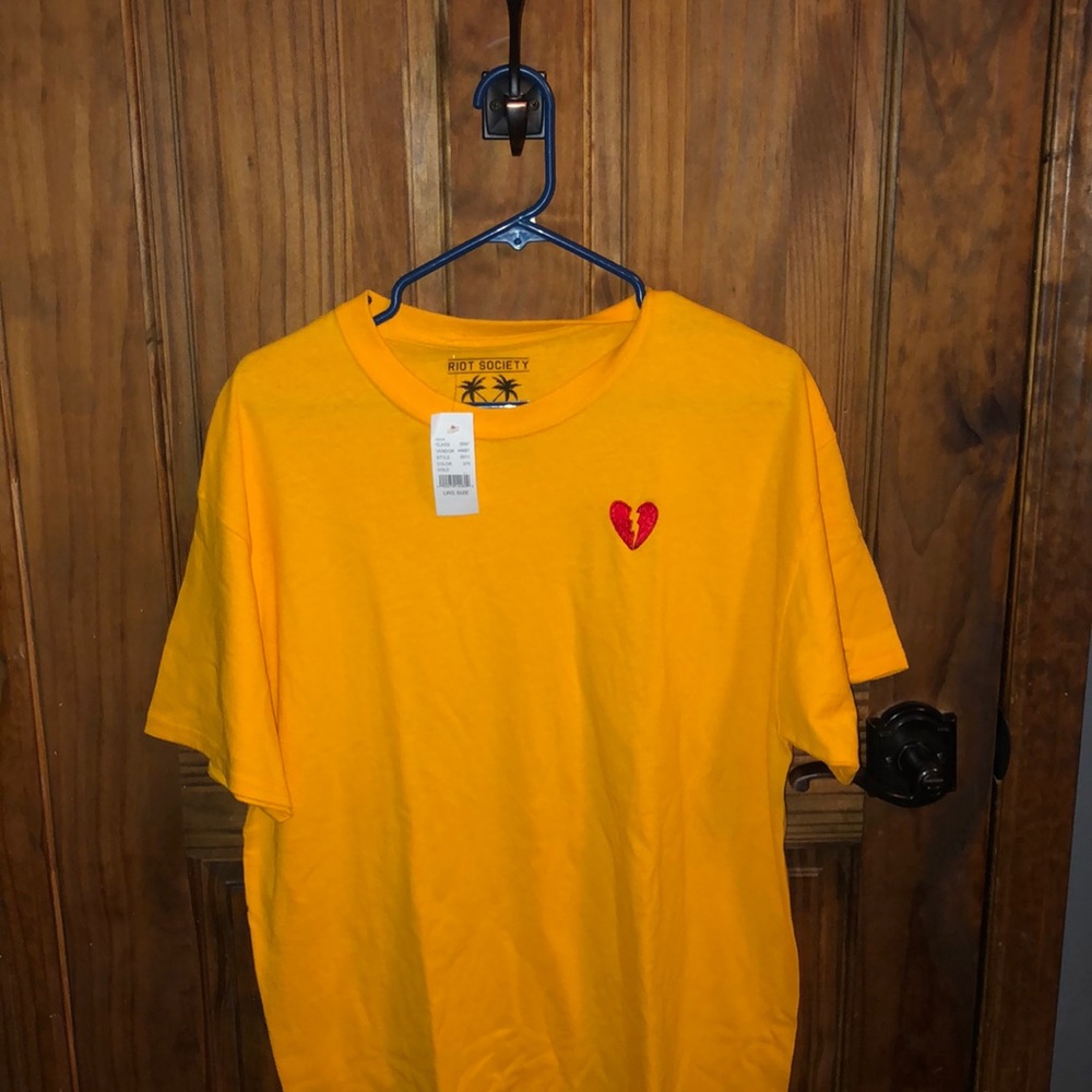 T shirt